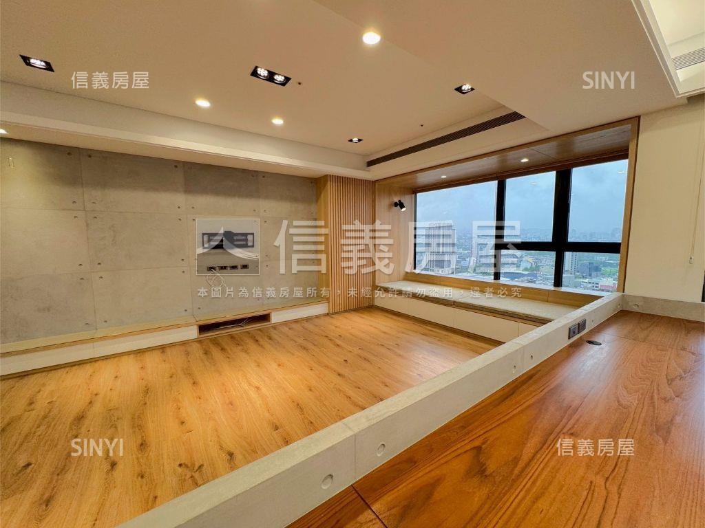 國聚花園四改三房視野戶房屋室內格局與周邊環境