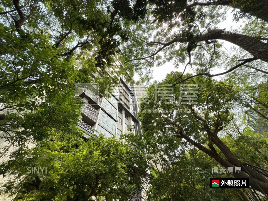 國聚花園四改三房視野戶房屋室內格局與周邊環境