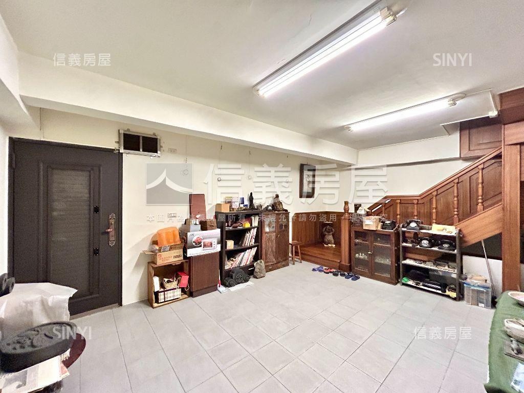 【重南】正馬路林蔭金店房屋室內格局與周邊環境