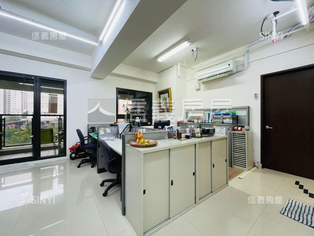 德鑫ＭＩＴ獨立露臺戶悠哉房屋室內格局與周邊環境