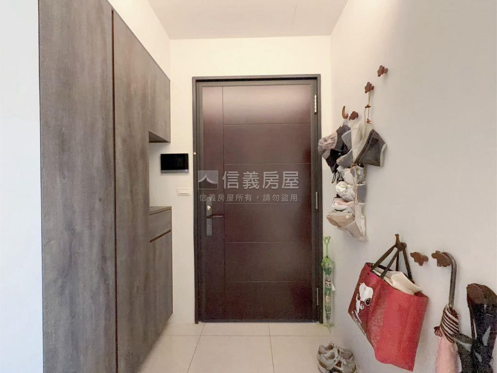 忠孝大院美妝高樓兩房車位房屋室內格局與周邊環境