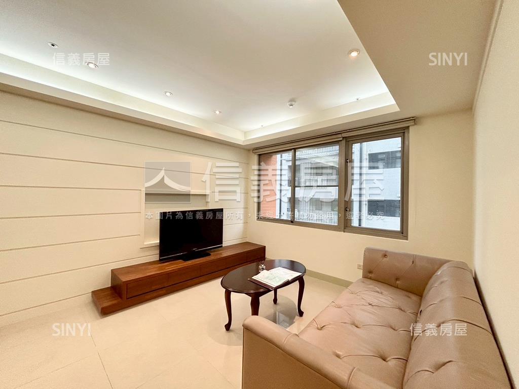 專任芬蘭高樓美三房房屋室內格局與周邊環境