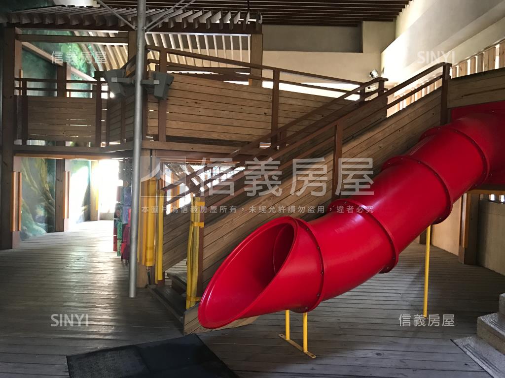 專任芬蘭高樓美三房房屋室內格局與周邊環境