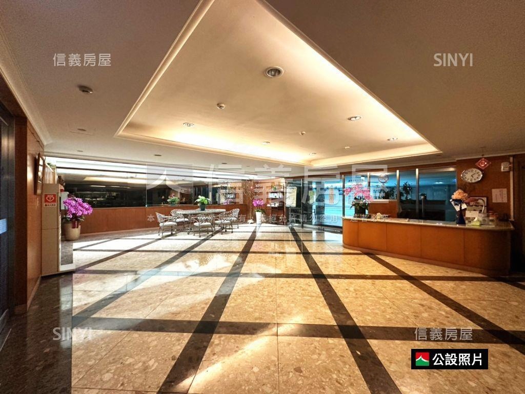 新光奇岩傑仕堡四房車位房屋室內格局與周邊環境