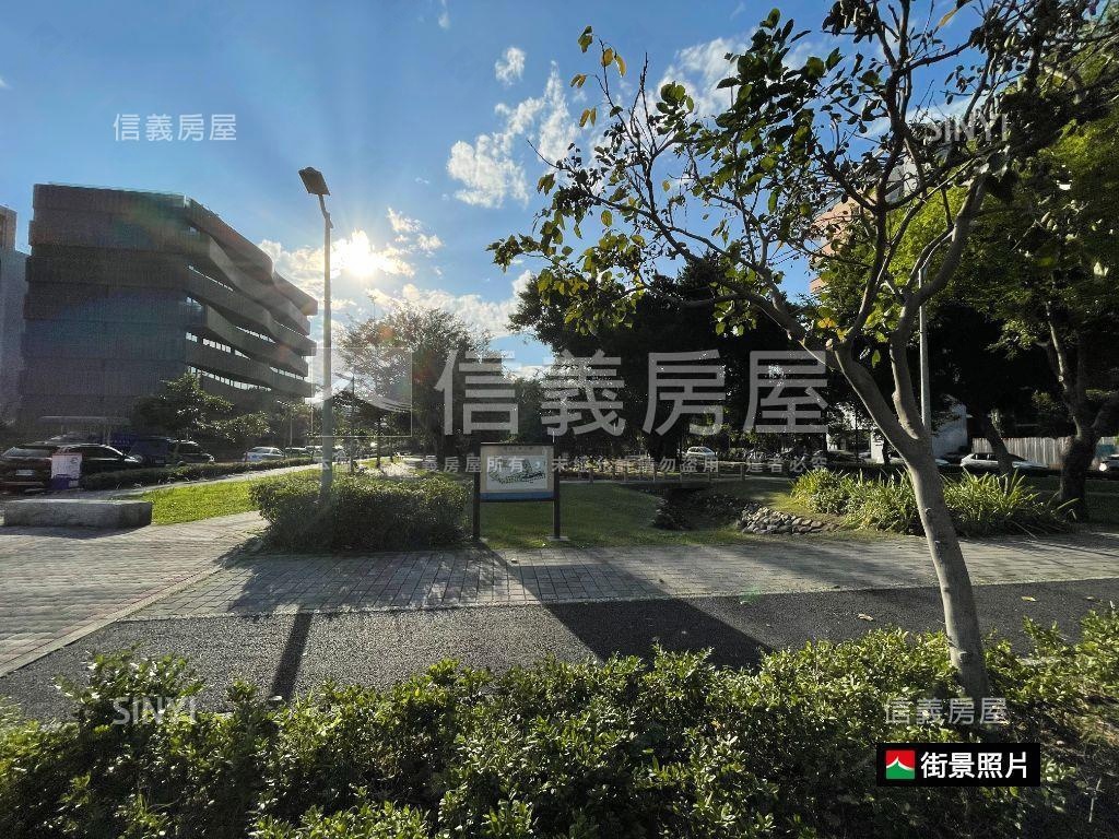 新光奇岩傑仕堡四房車位房屋室內格局與周邊環境