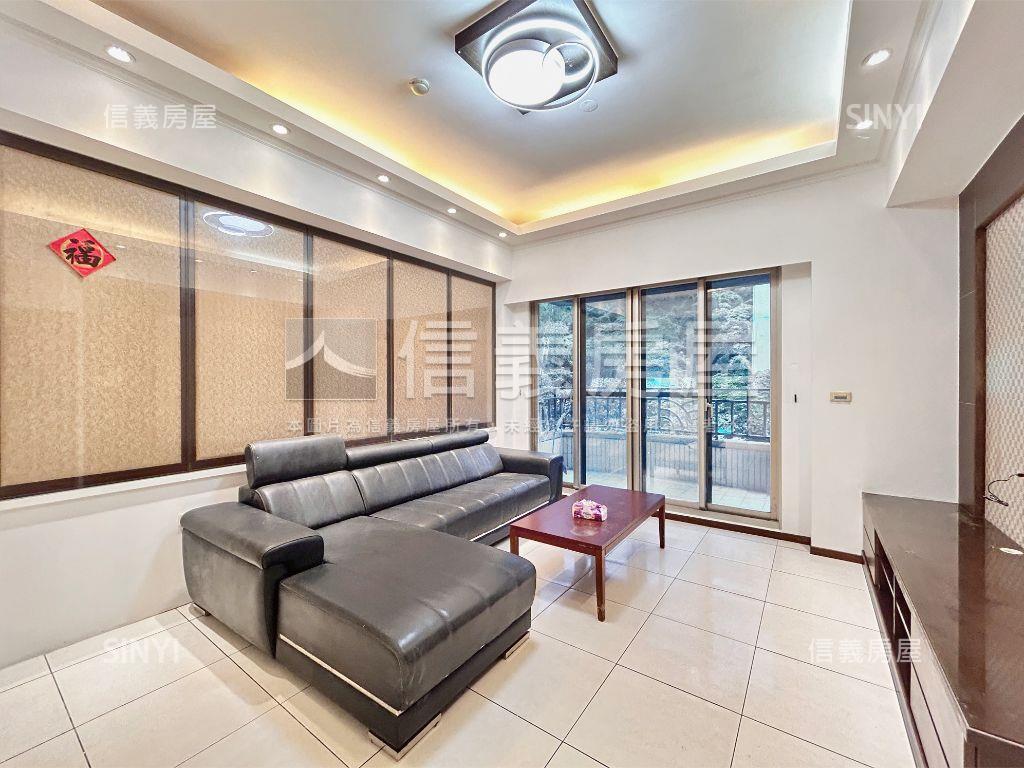 仙境傳說四房車位房屋室內格局與周邊環境