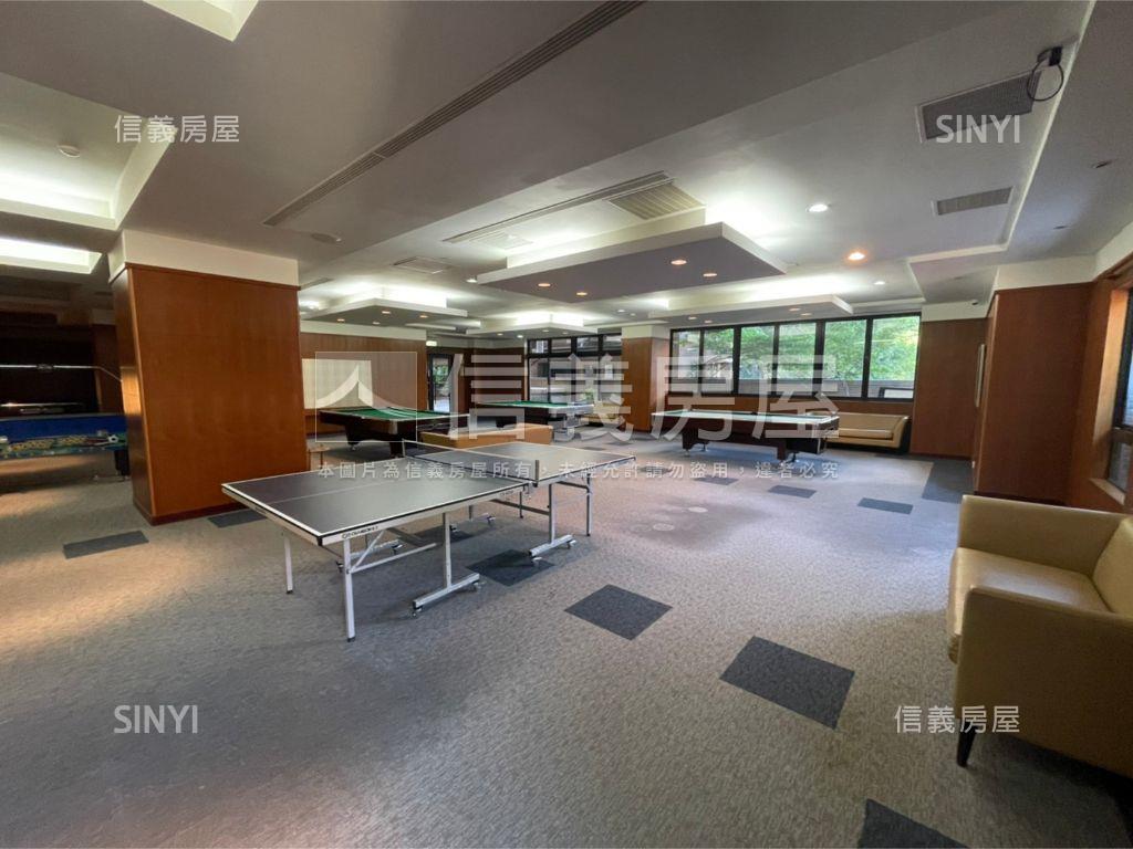 仙境傳說四房車位房屋室內格局與周邊環境