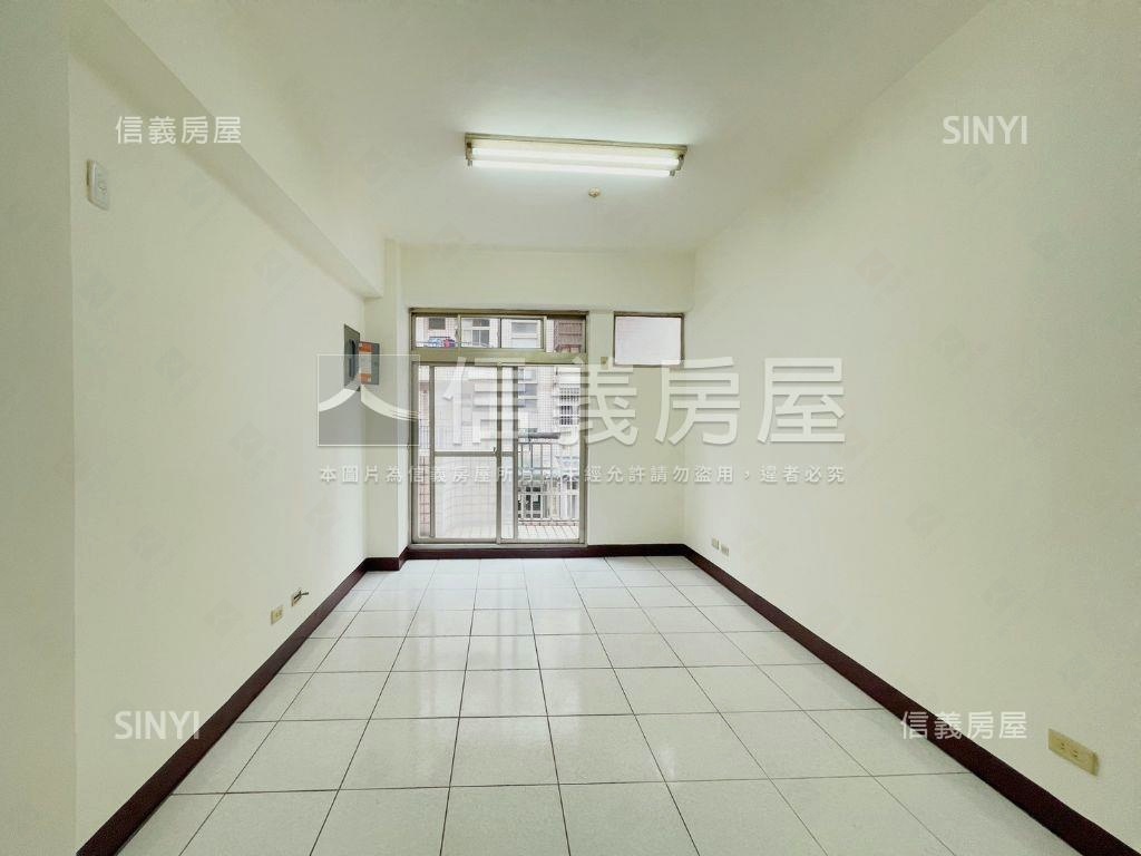薪家坡低樓層三房房屋室內格局與周邊環境