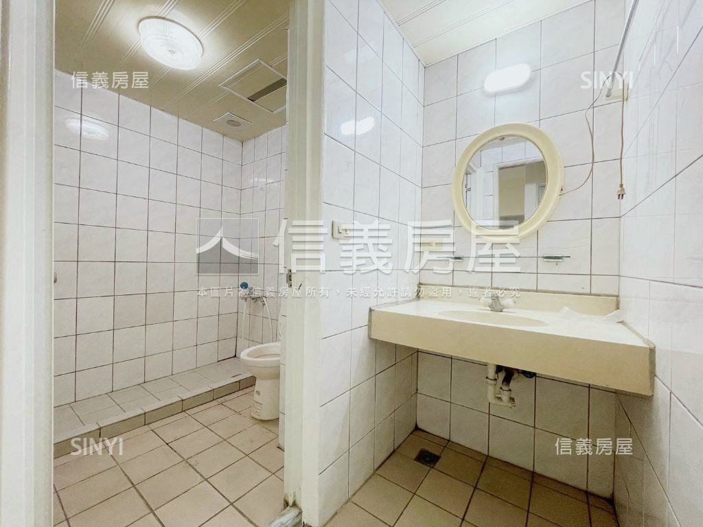 薪家坡低樓層三房房屋室內格局與周邊環境