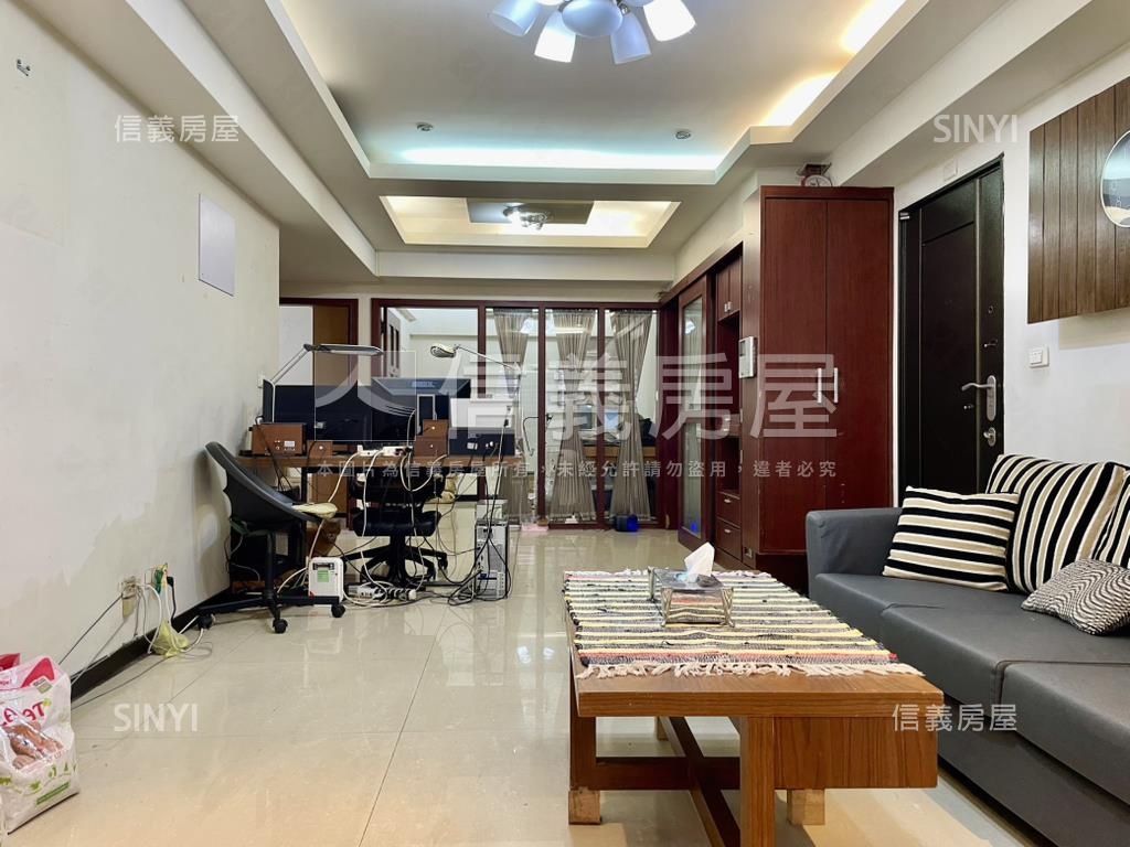 七張捷運美三房＋車位房屋室內格局與周邊環境