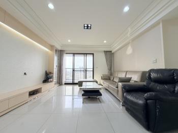 全民時代四房雙車位