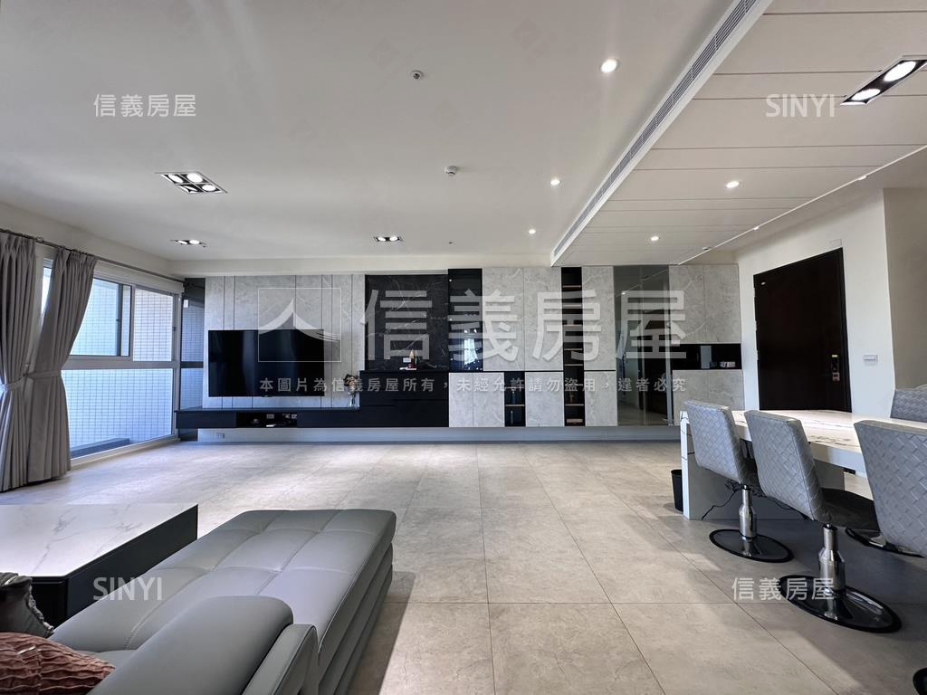 皇龍雲鼎｜藏景雙車名邸房屋室內格局與周邊環境