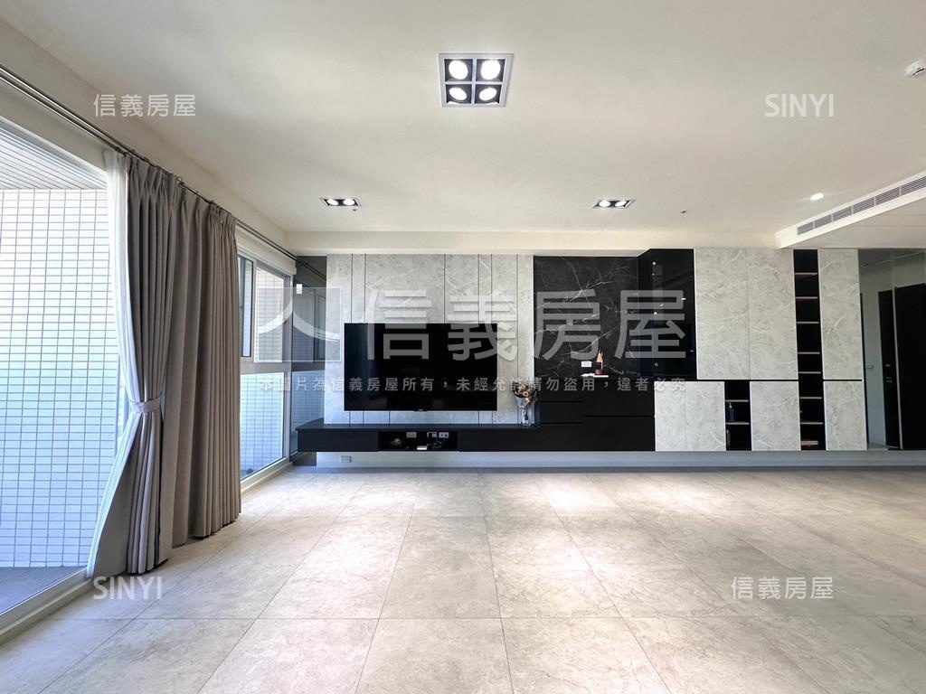 皇龍雲鼎｜藏景雙車名邸房屋室內格局與周邊環境