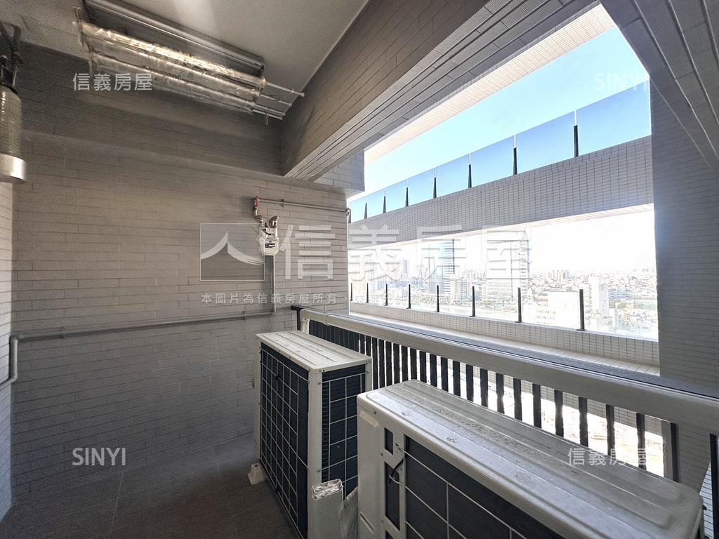 皇龍雲鼎｜藏景雙車名邸房屋室內格局與周邊環境