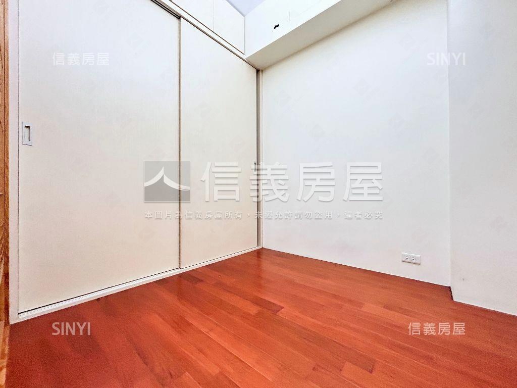 近中國醫商圈加蓋電梯透天房屋室內格局與周邊環境