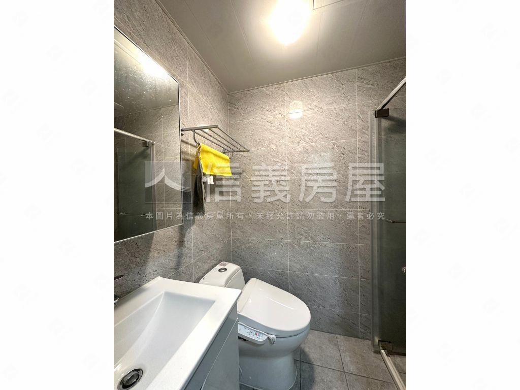 龍安‧好市佳‧三房車位房屋室內格局與周邊環境