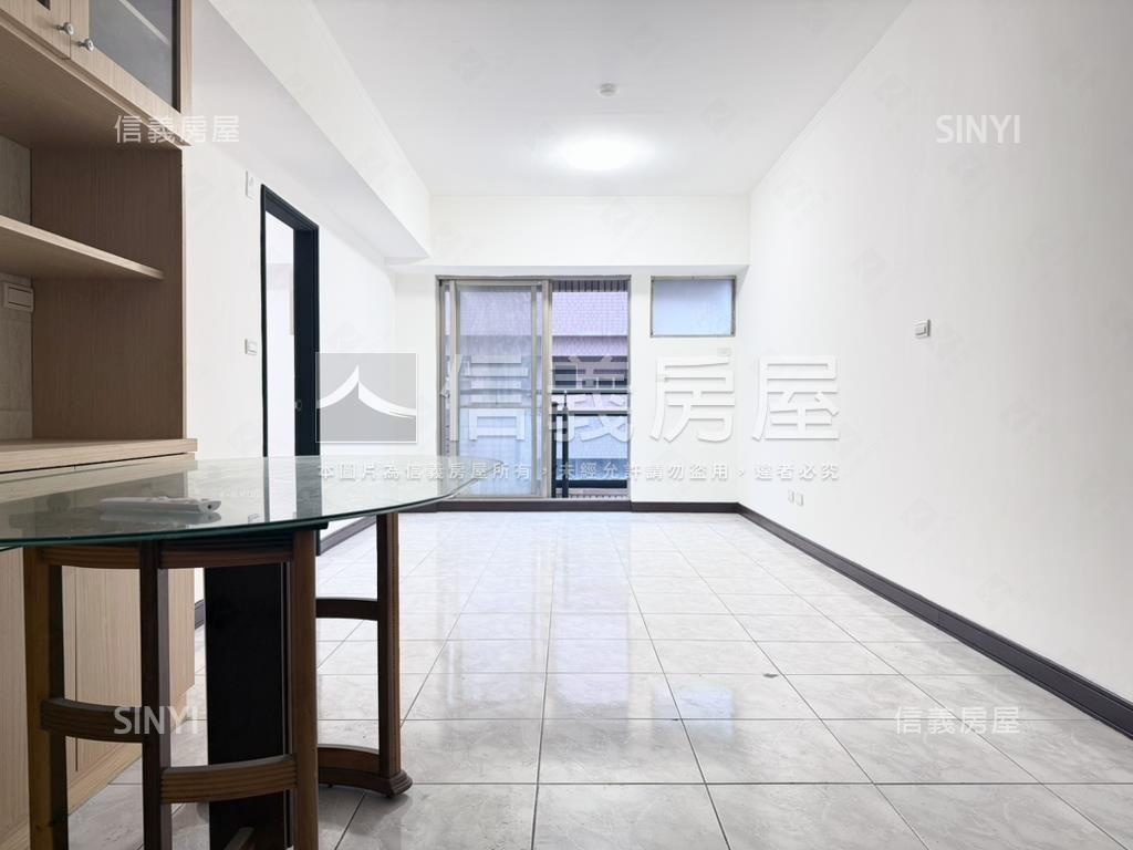 地中海小資兩房屬於你的家房屋室內格局與周邊環境