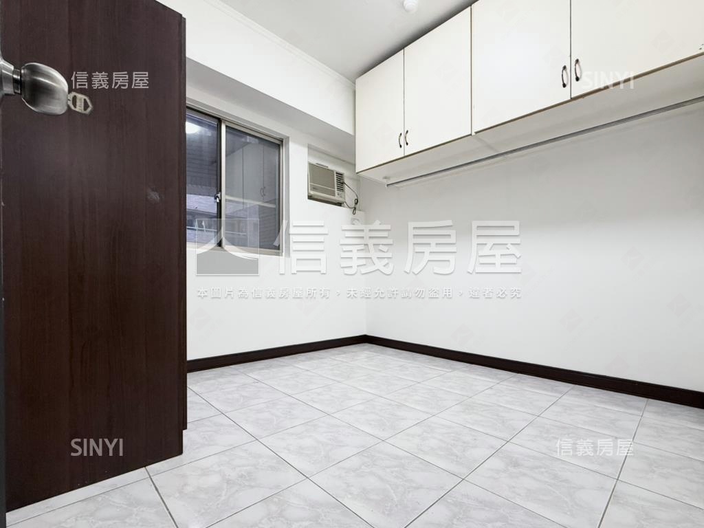 地中海小資兩房屬於你的家房屋室內格局與周邊環境