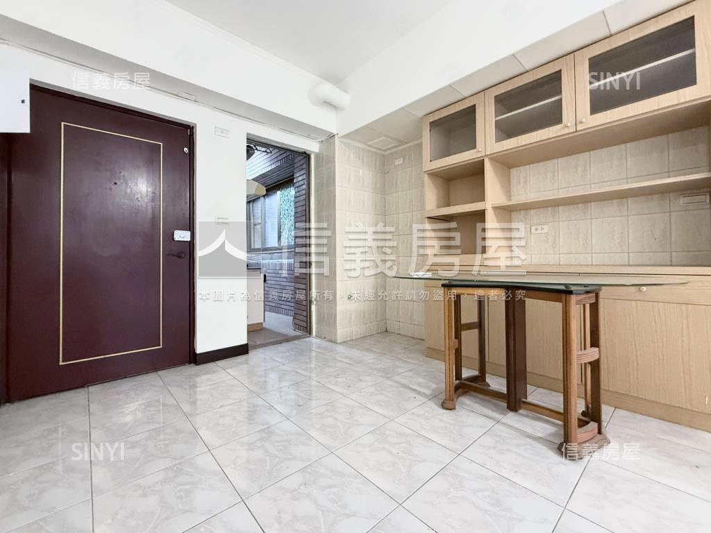 地中海小資兩房屬於你的家房屋室內格局與周邊環境