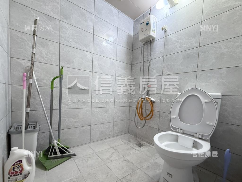 地中海小資兩房屬於你的家房屋室內格局與周邊環境