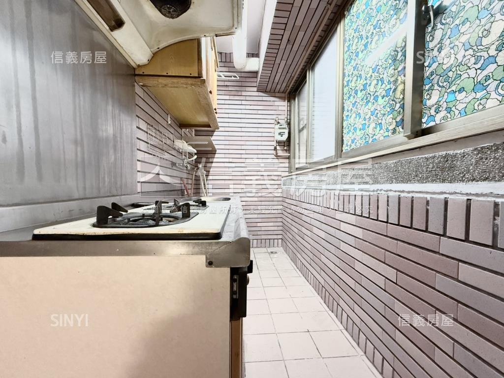 地中海小資兩房屬於你的家房屋室內格局與周邊環境