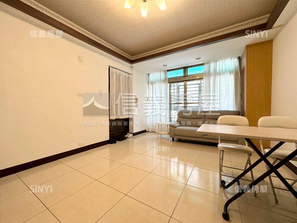 近體育公園二樓漂亮美宅房屋室內格局與周邊環境