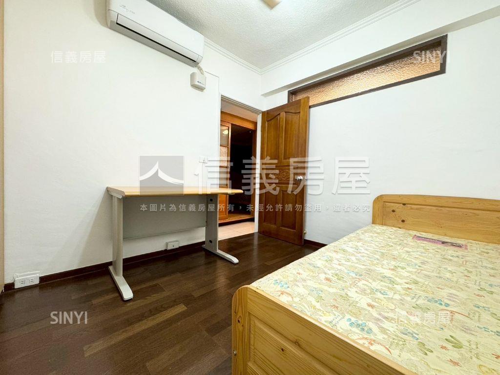 近體育公園二樓漂亮美宅房屋室內格局與周邊環境