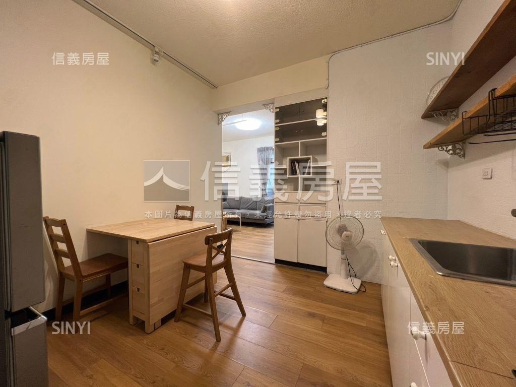 亞伯巷清新三樓寓房屋室內格局與周邊環境