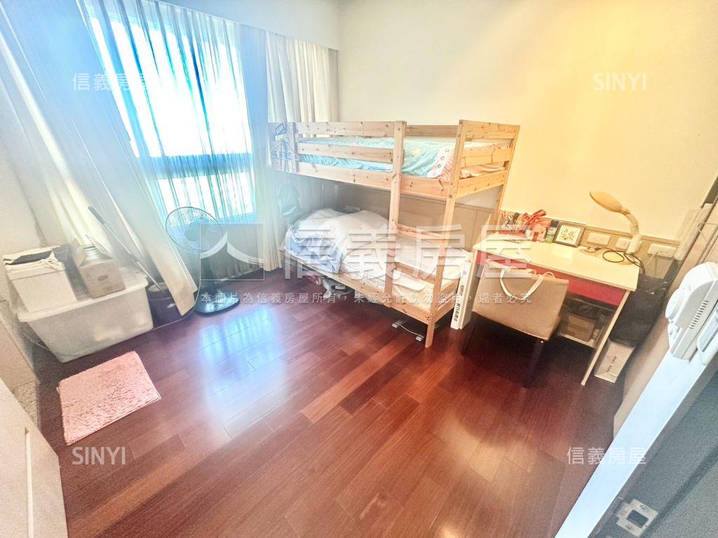 天琴高樓景觀首選房屋室內格局與周邊環境