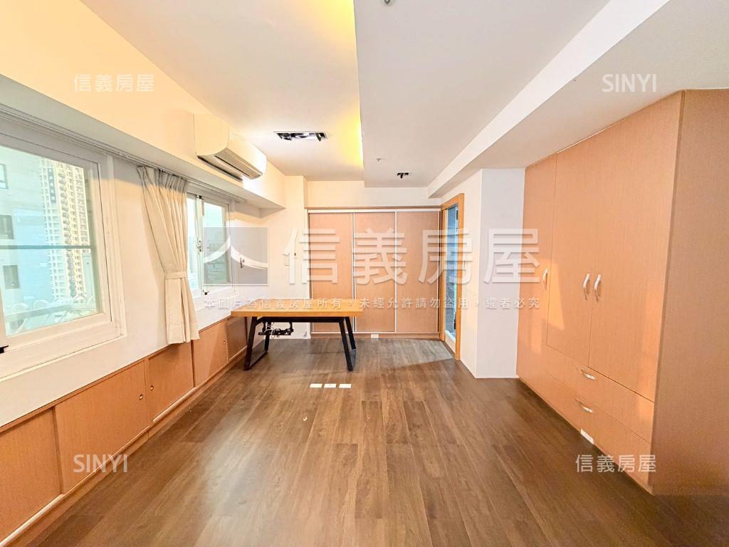 高鐵商圈採光三房車位房屋室內格局與周邊環境