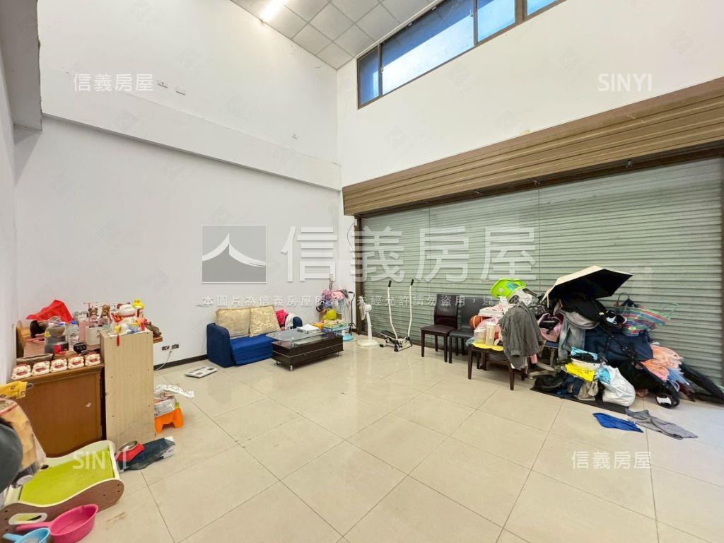 未來２１黃金店面房屋室內格局與周邊環境