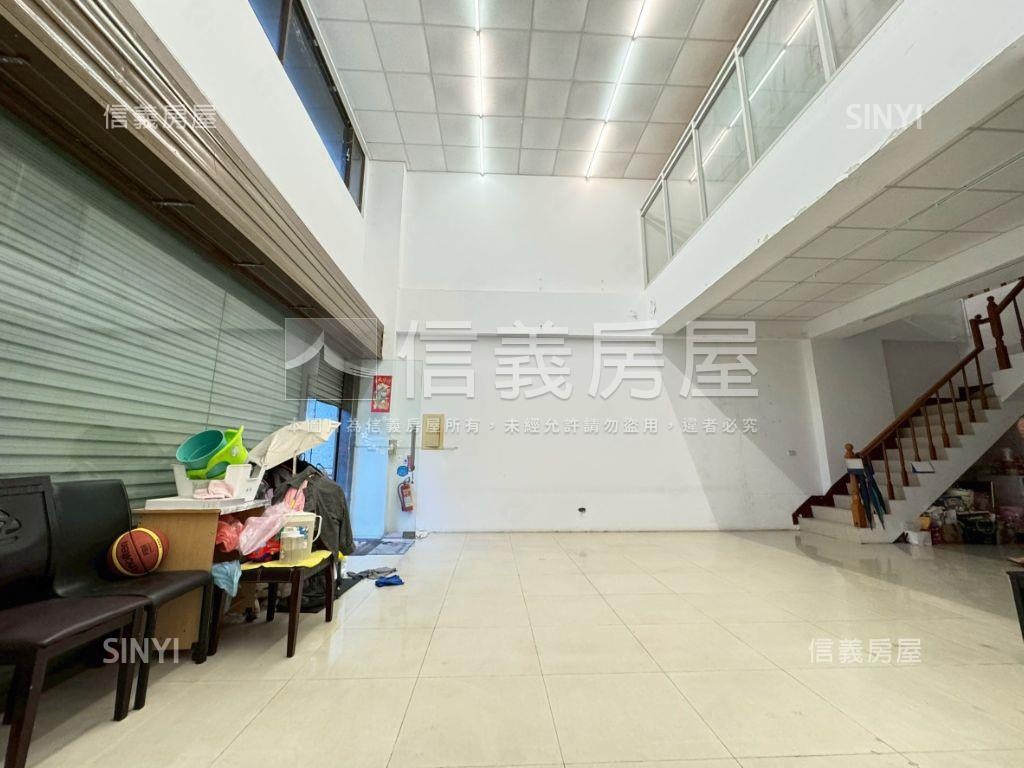 未來２１黃金店面房屋室內格局與周邊環境