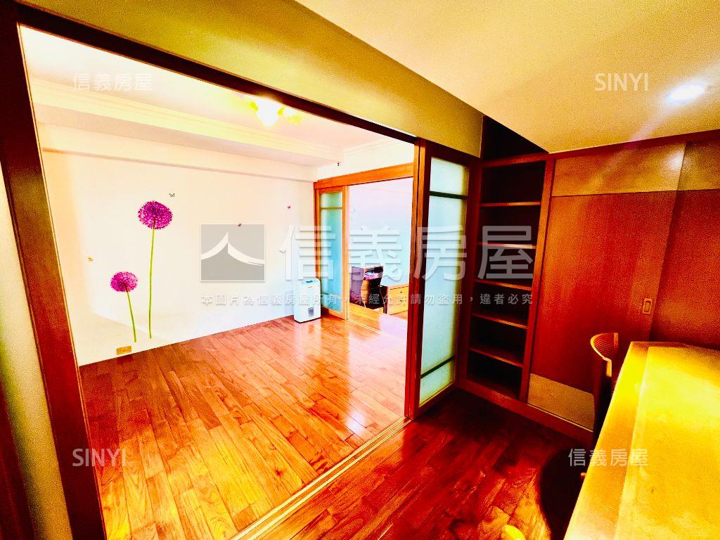 捷運族首選邊間有瓦斯房屋室內格局與周邊環境