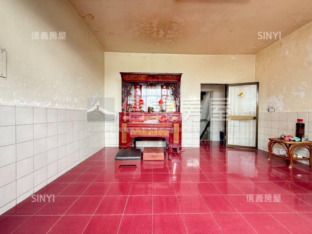 近右昌國小靚美透天房屋室內格局與周邊環境