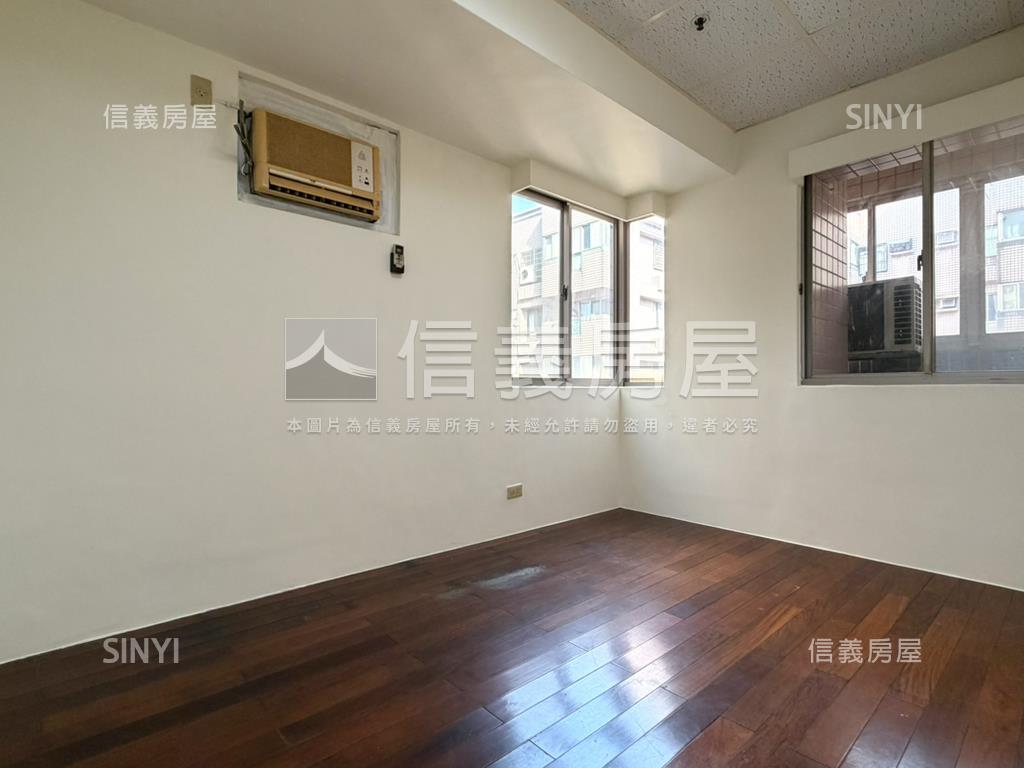 新上架！環東大街四房車位房屋室內格局與周邊環境