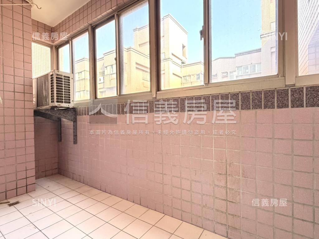 新上架！環東大街四房車位房屋室內格局與周邊環境