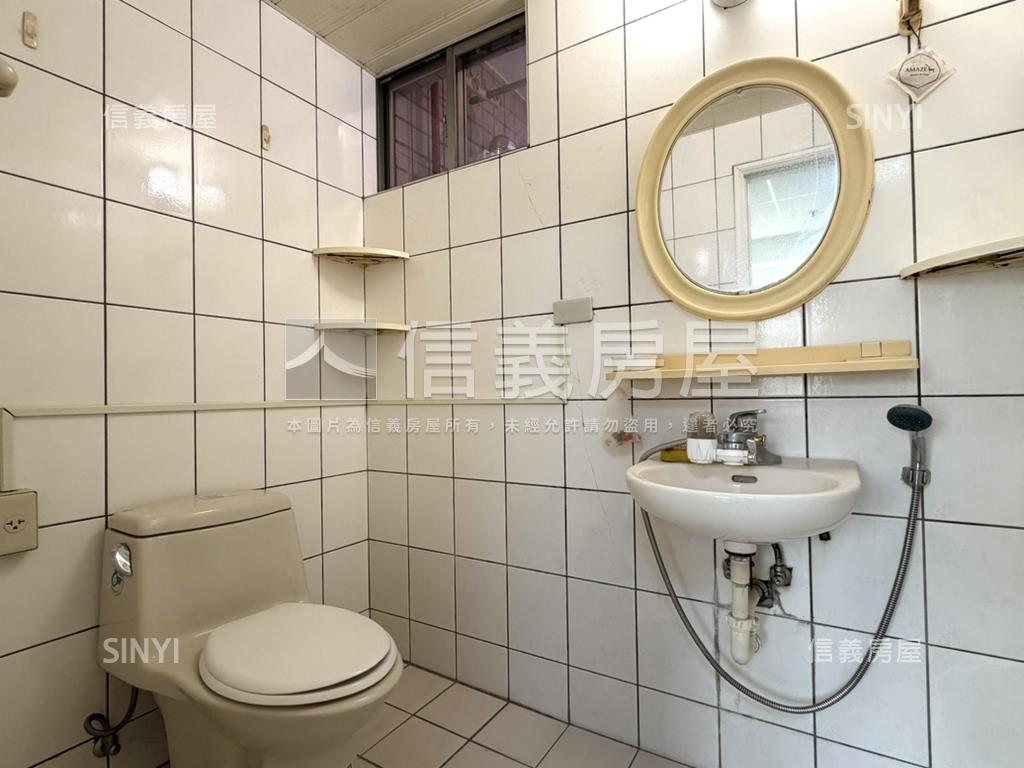 新上架！環東大街四房車位房屋室內格局與周邊環境