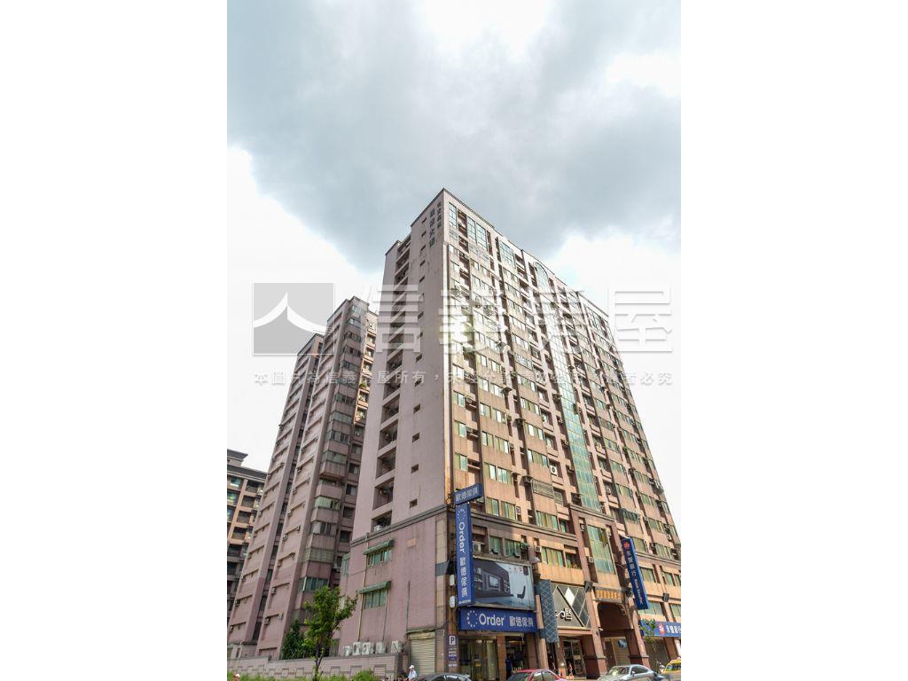 新上架！環東大街四房車位房屋室內格局與周邊環境