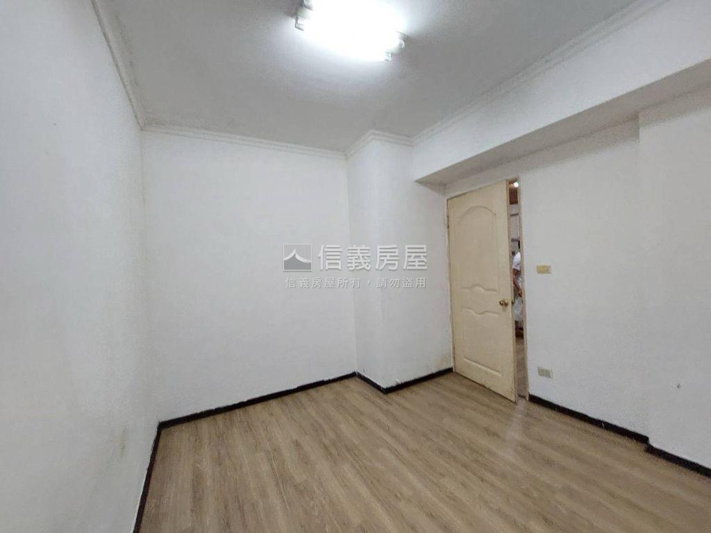 新好國宅兩房房屋室內格局與周邊環境