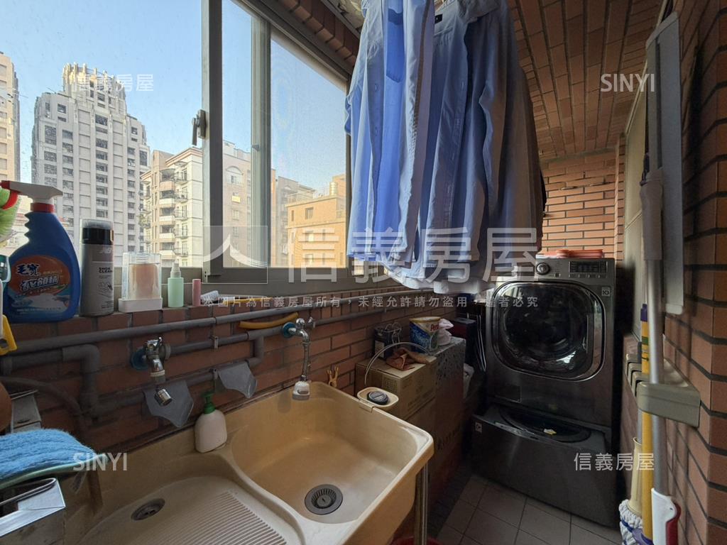 八期視野景觀戶附三平車房屋室內格局與周邊環境