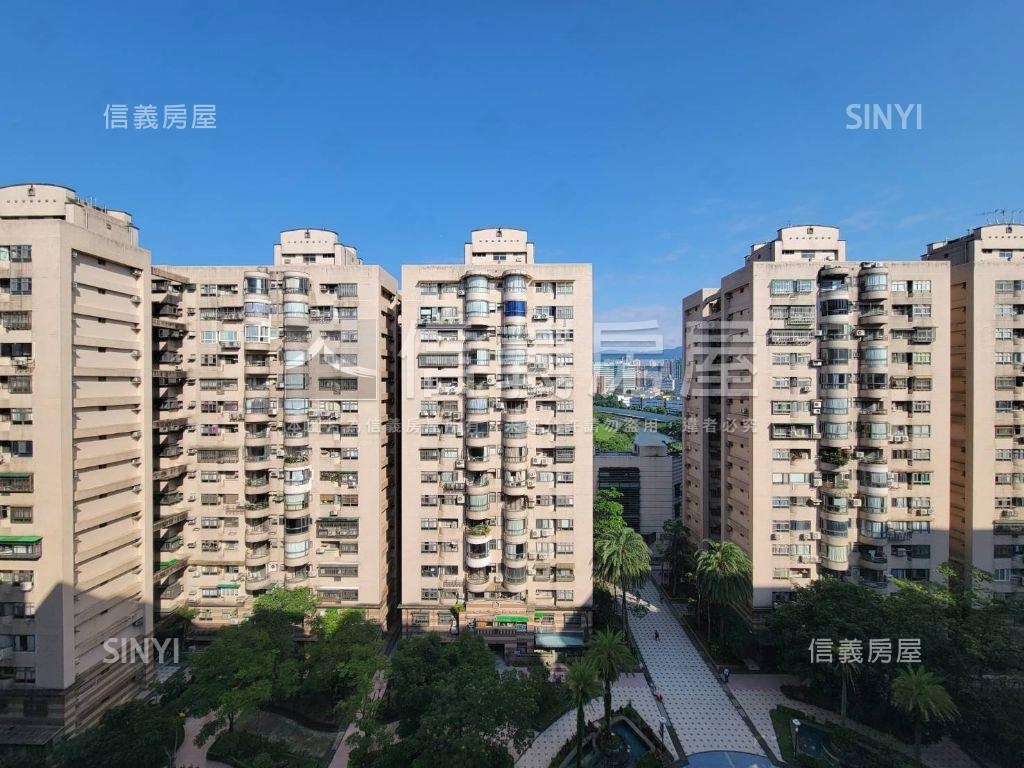 大鵬高樓舒適美景房屋室內格局與周邊環境