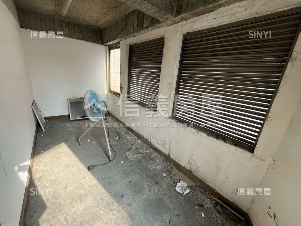 豐原區氣派辦公室房屋室內格局與周邊環境