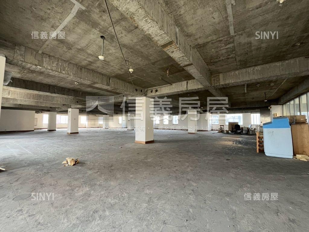 豐原區氣派辦公室房屋室內格局與周邊環境
