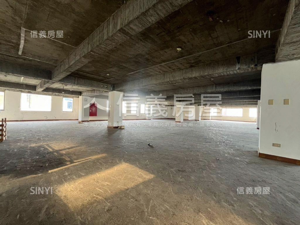 豐原區氣派辦公室房屋室內格局與周邊環境