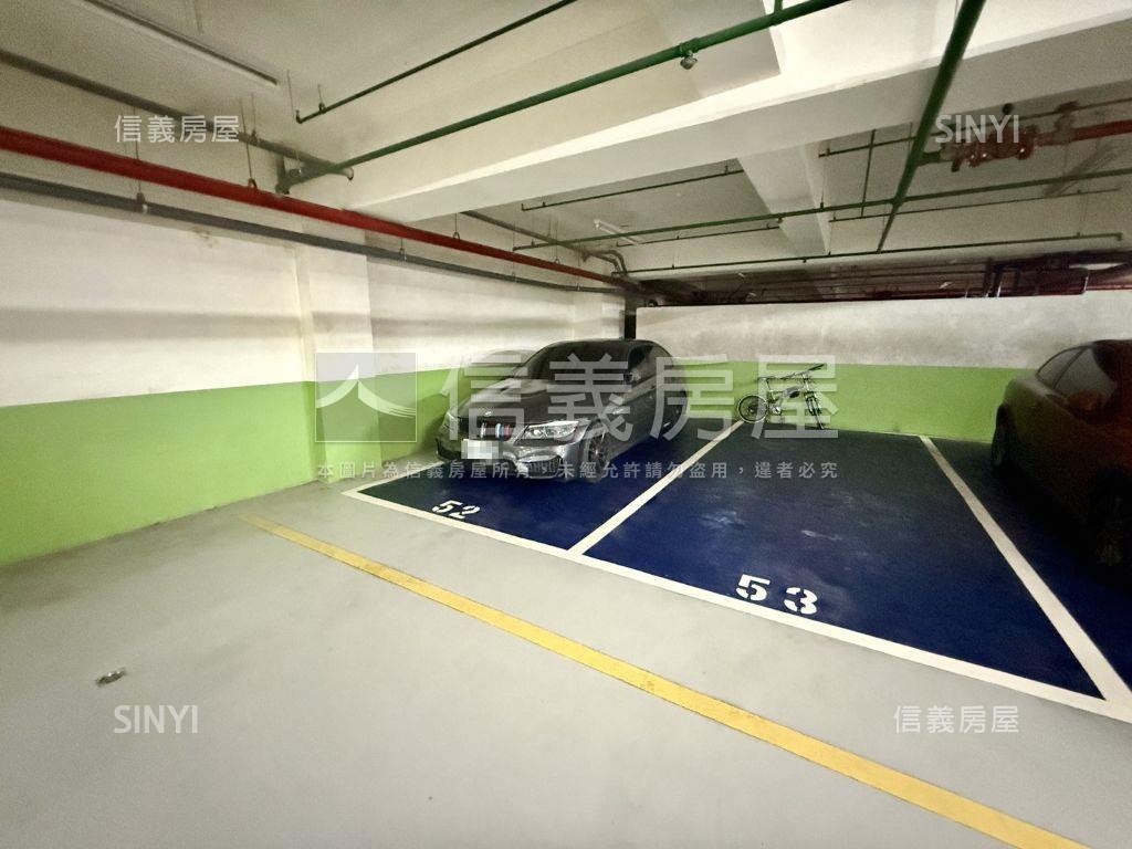 【新案】景闊景觀３房車位房屋室內格局與周邊環境