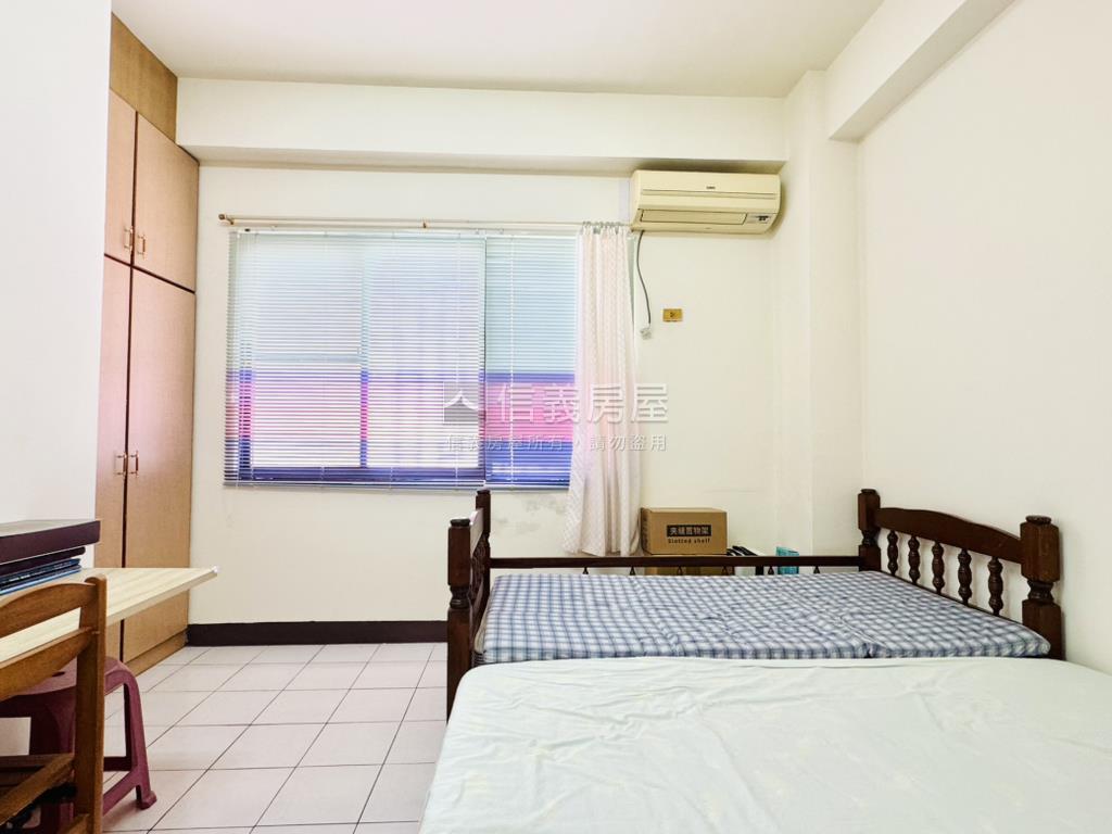 ［新市］臨路邊間採光美透房屋室內格局與周邊環境
