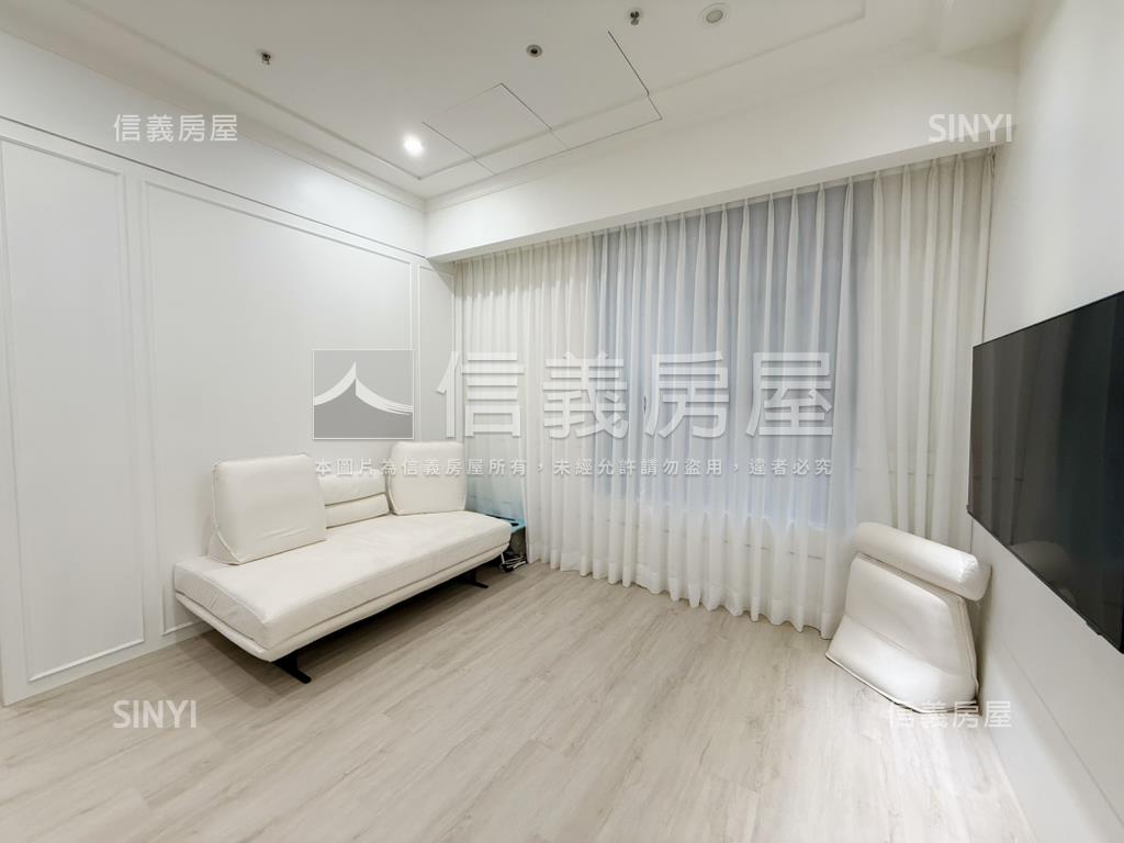 農十六高樓精美兩房車位房屋室內格局與周邊環境