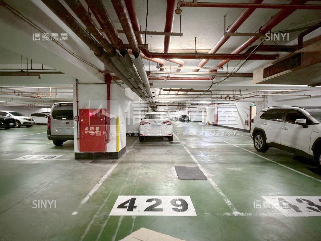 新接！宏國獨立產權車位房屋室內格局與周邊環境