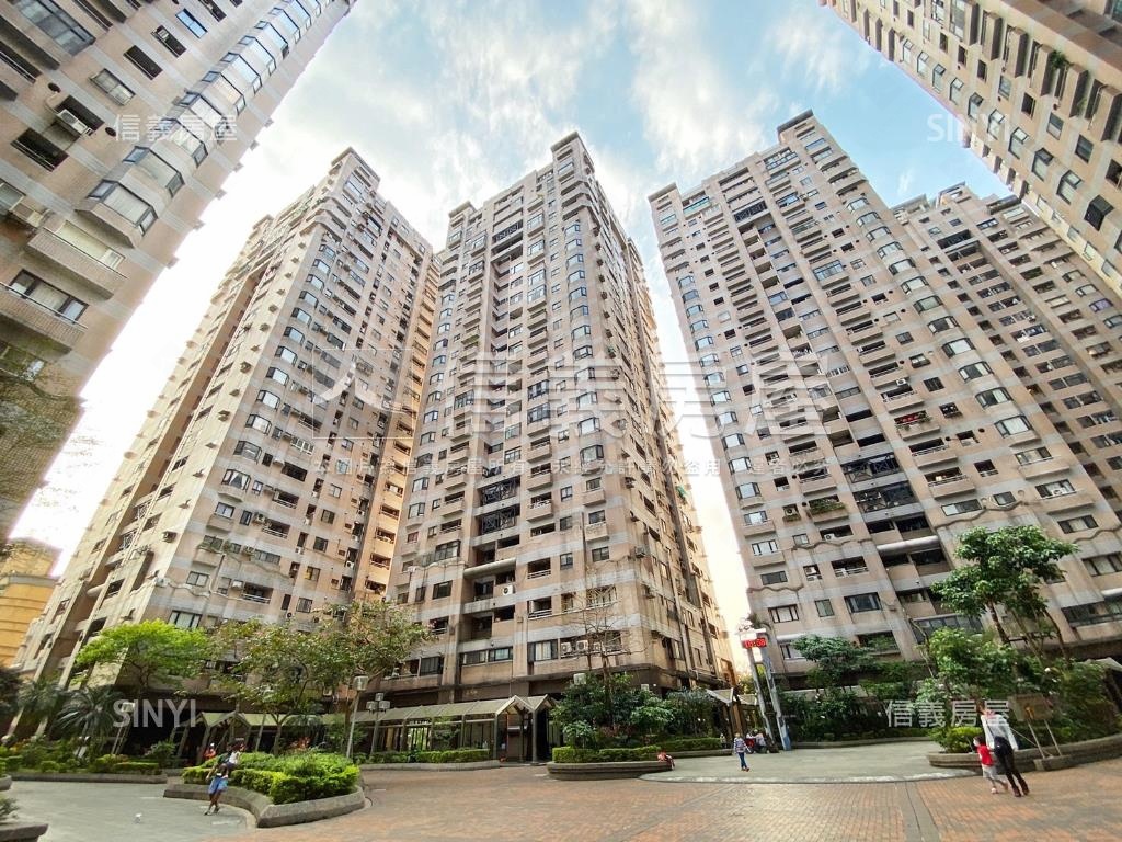 新接！宏國獨立產權車位房屋室內格局與周邊環境