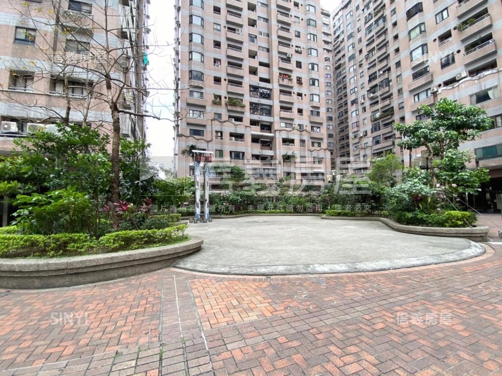 新接！宏國獨立產權車位房屋室內格局與周邊環境